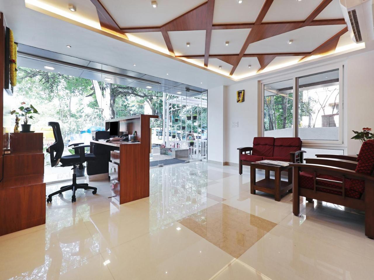 Treebo Akshaya Bull Temple Hotel Bangalore Exterior photo