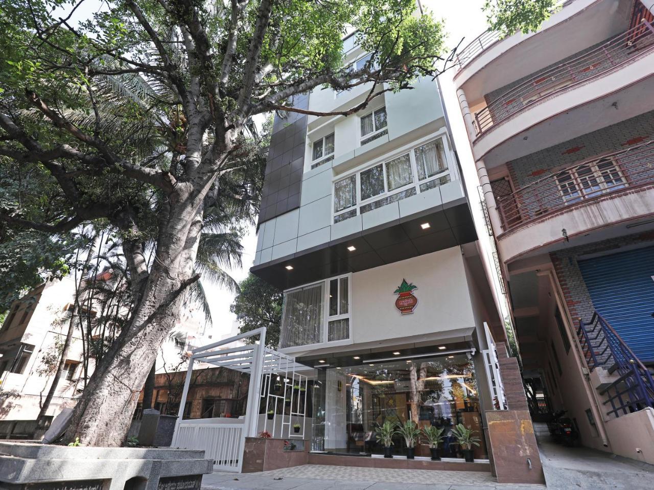 Treebo Akshaya Bull Temple Hotel Bangalore Exterior photo